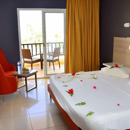 Eden Star Resort ซาร์ซิส ภายนอก รูปภาพ